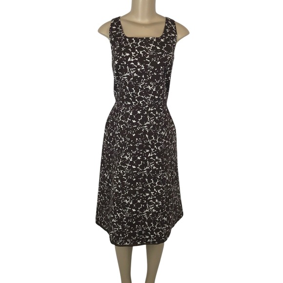 Ann Taylor Dresses & Skirts - Ann Taylor Floral Print Sleeveless A-Line Dress Size 6 Square Neck Office Career